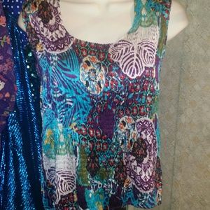 Gorgeous colorful supper cumffy blouse